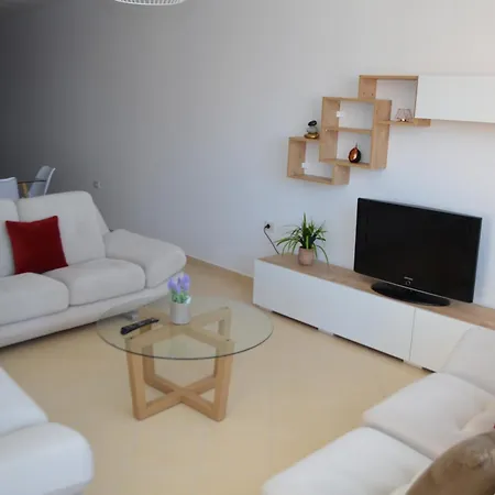 Tomas Apartament
