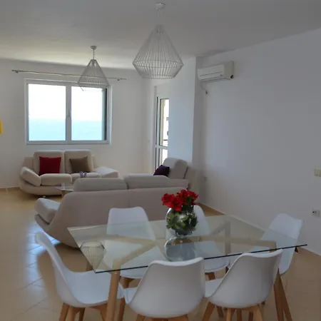 Apartament Tomas